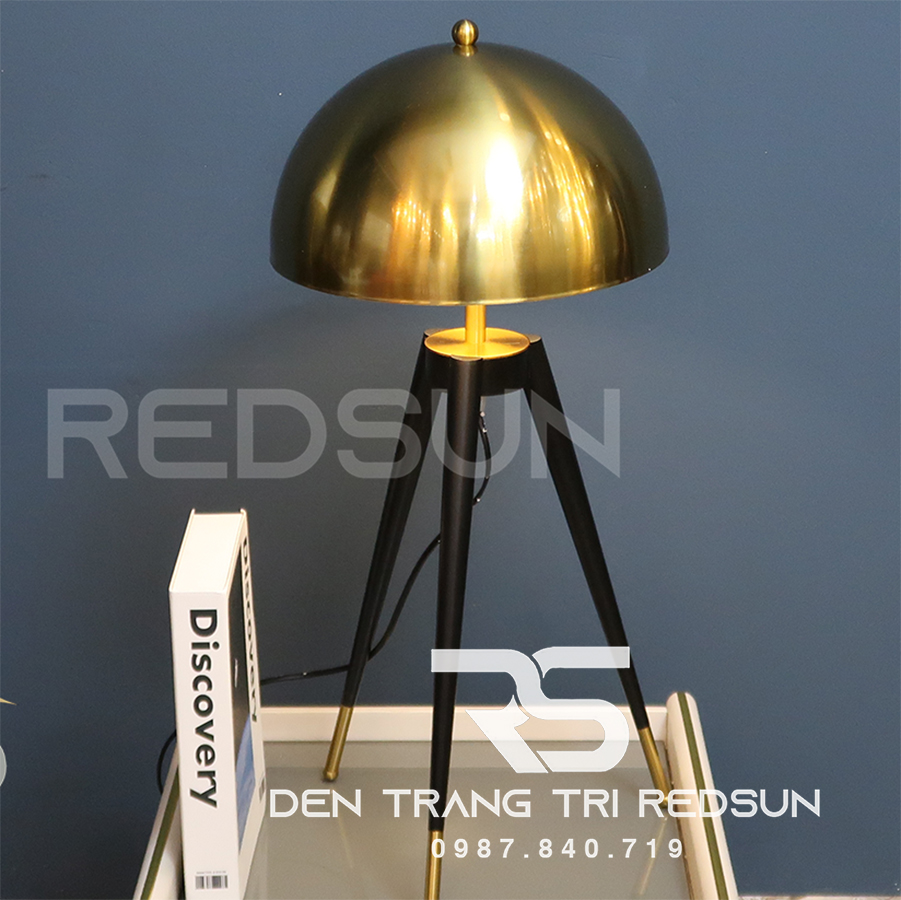 den-ban-hien-dai-bac-au-db2077
