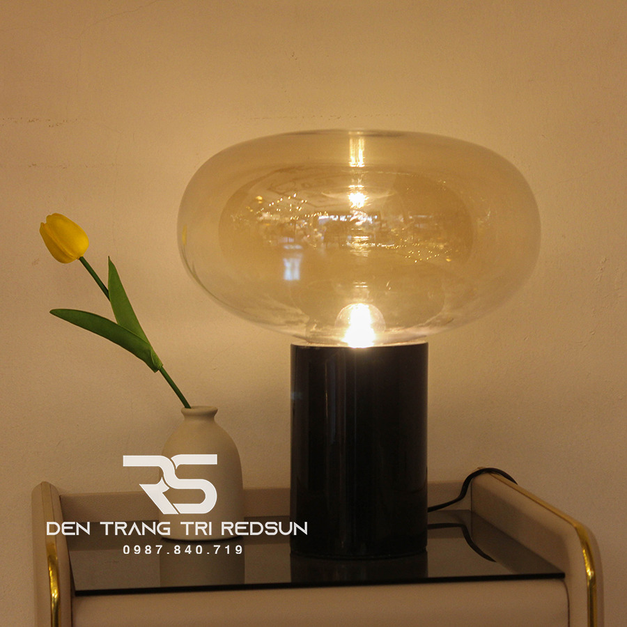 Đèn Bàn Hiện Đại Bắc Âu DB2062