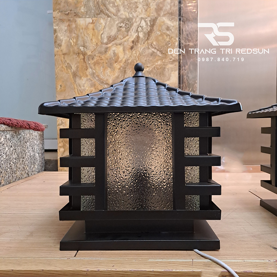 Đèn Trụ Cổng Chất Liệu Hợp Kim Lắp Ngoài Trời DT-C8648BK