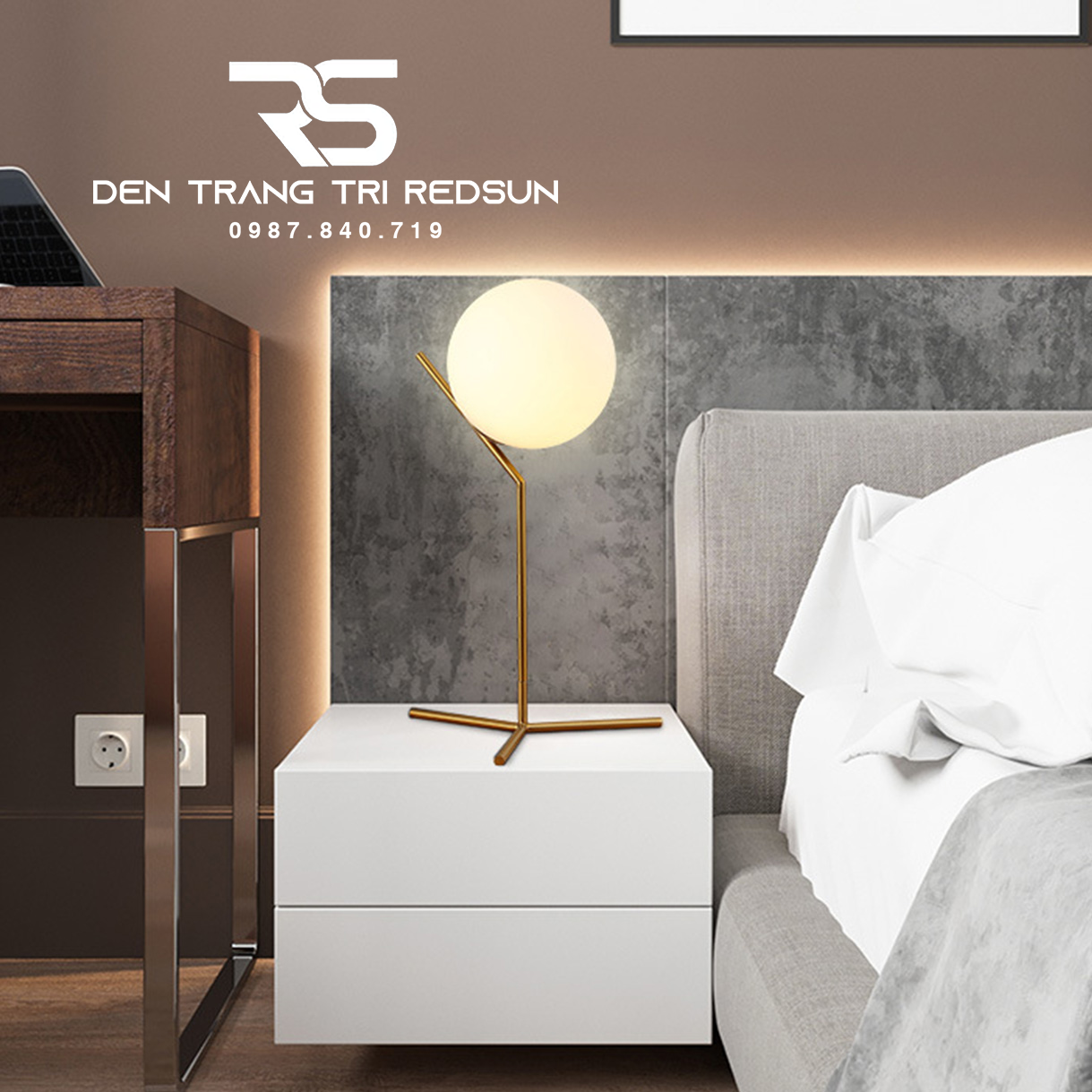 Đèn Bàn Hiện Đại Bắc Âu B100