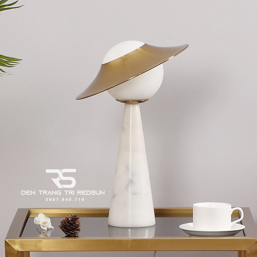 Đèn Bàn Hiện Đại Bắc Âu DB2015