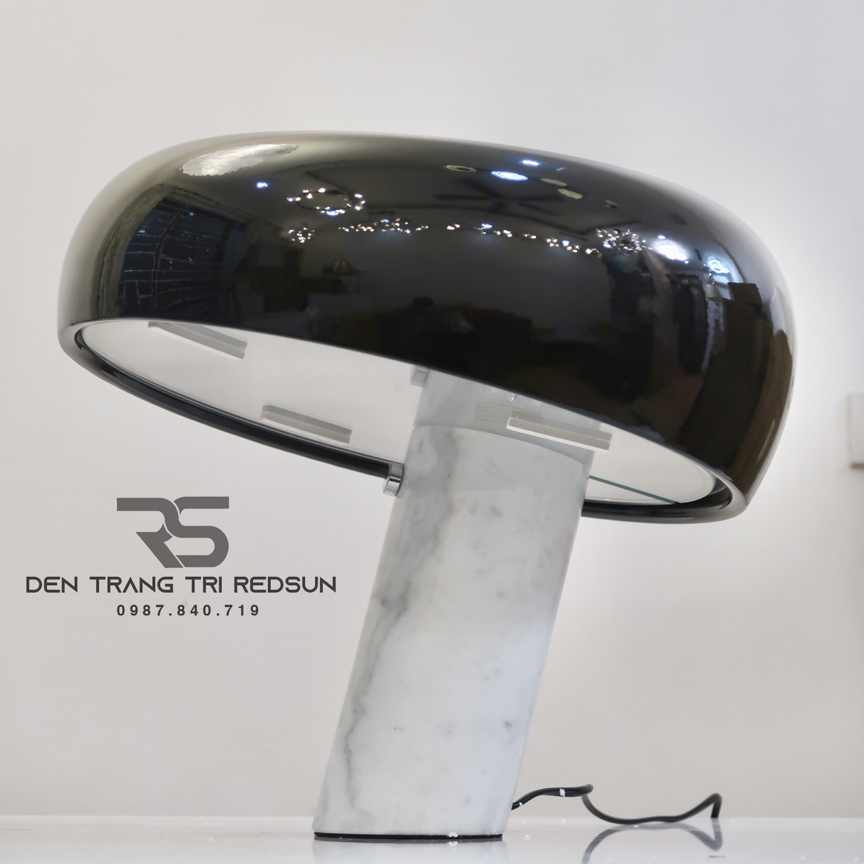 Đèn Bàn Hiện Đại Bắc Âu DB2034