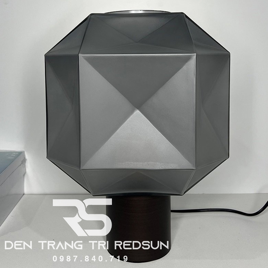 Đèn Bàn Hiện Đại Bắc Âu DB2025