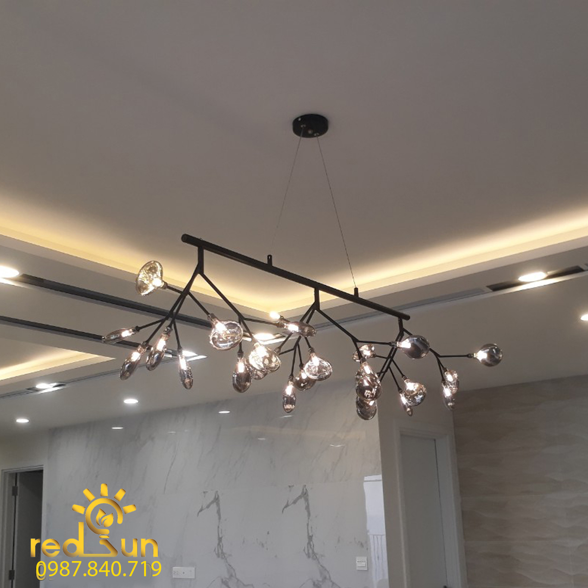 Chùm Hera thả ngang 27 lá DC-L014 (đen + khói)