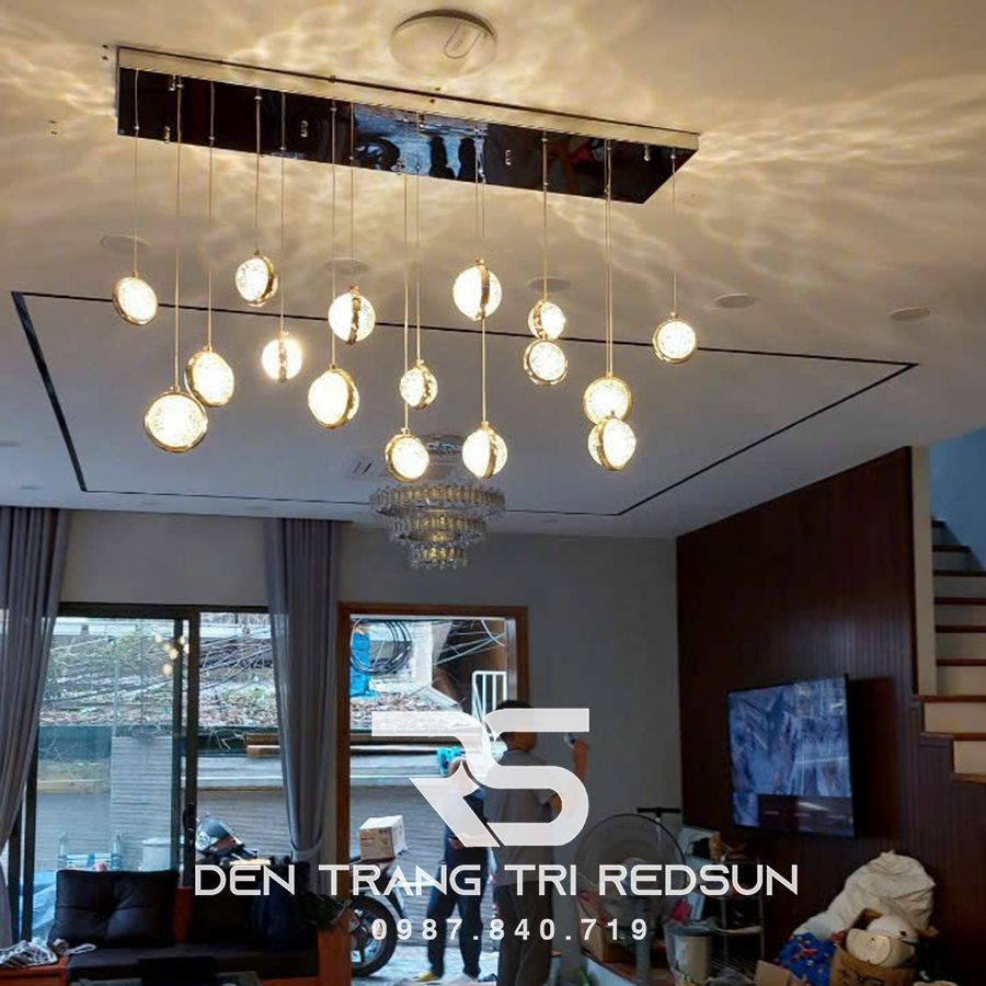 Đèn Thả Trần Hiện Đại Lắp Thông Tầng Cầu Thang, Phòng Khách, Bàn Ăn Chất Liệu Pha Lê HTK029