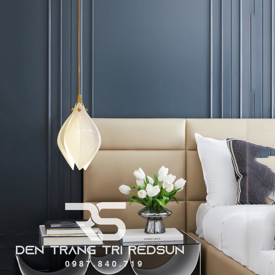 Đèn Thả Phong Cách Hiện Đại Hoa Mộc Lan Lắp Phòng Khách, Sảnh Chờ, Cầu Thang Thông Tầng HTK052