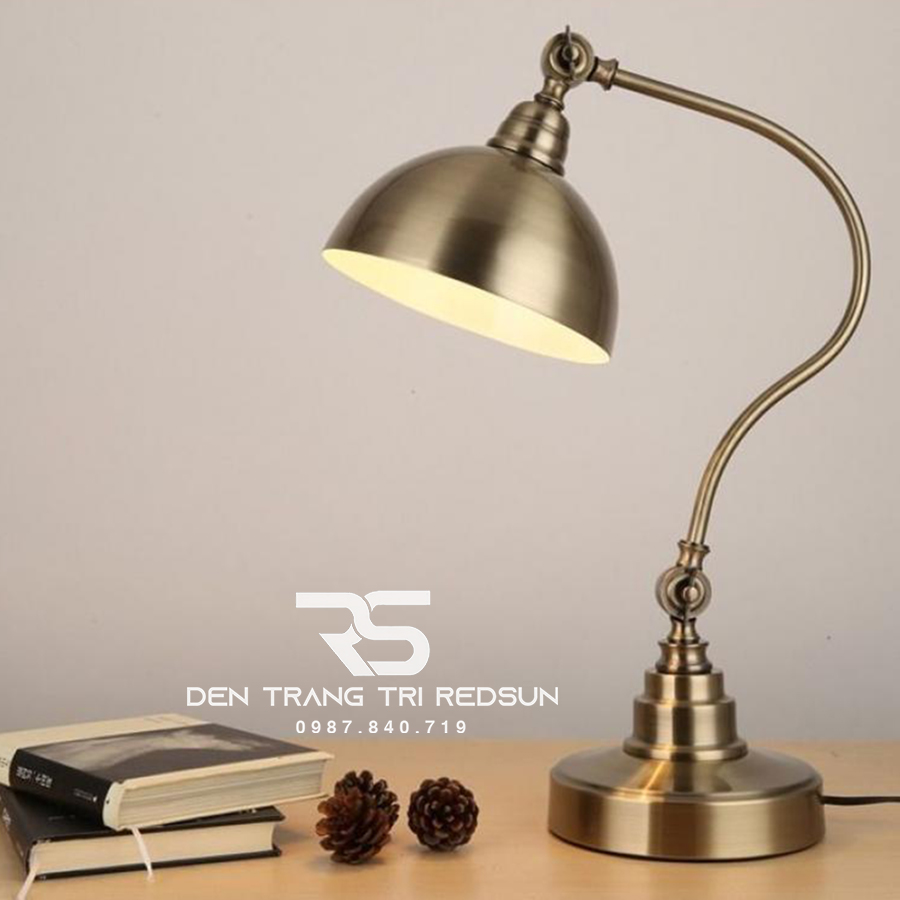 Đèn bàn hiện đại DB-C3003