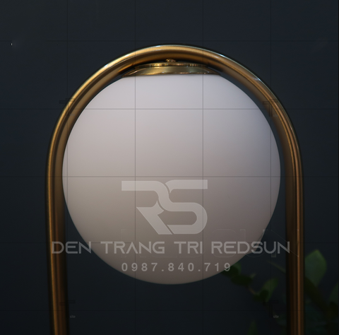 Đèn Bàn Hiện Đại Bắc Âu DB2013