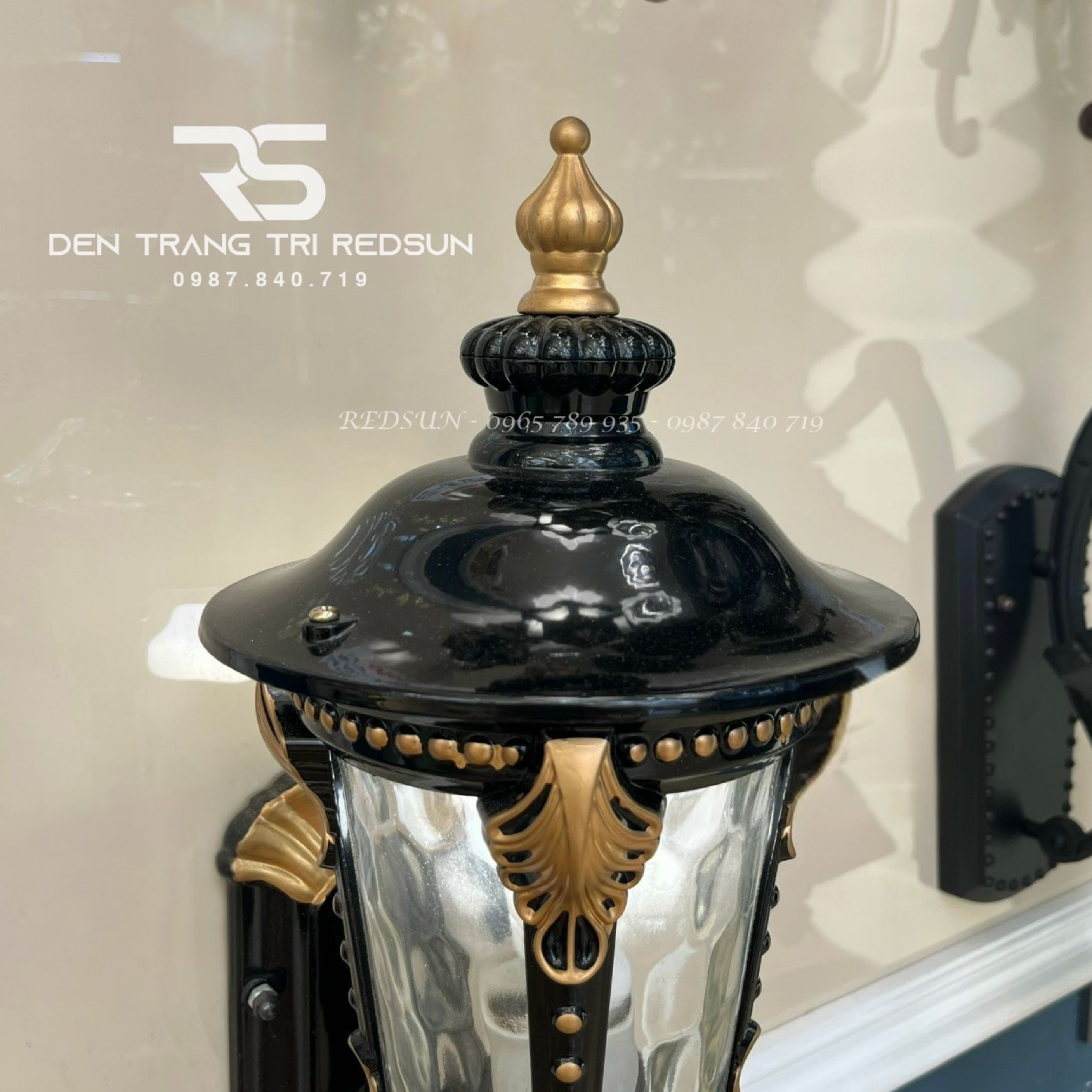 Đèn Tường Chùa Hợp Kim Lắp Ngoài Trời DT-C316