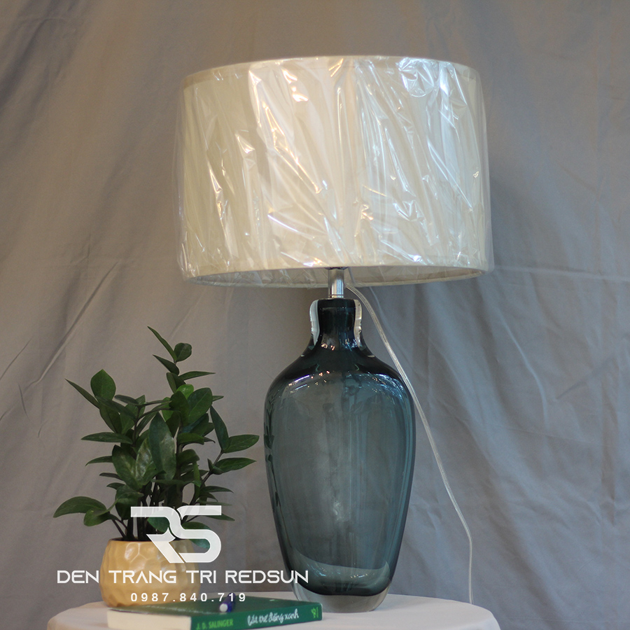 Đèn Bàn Hiện Đại Bắc Âu DB2065