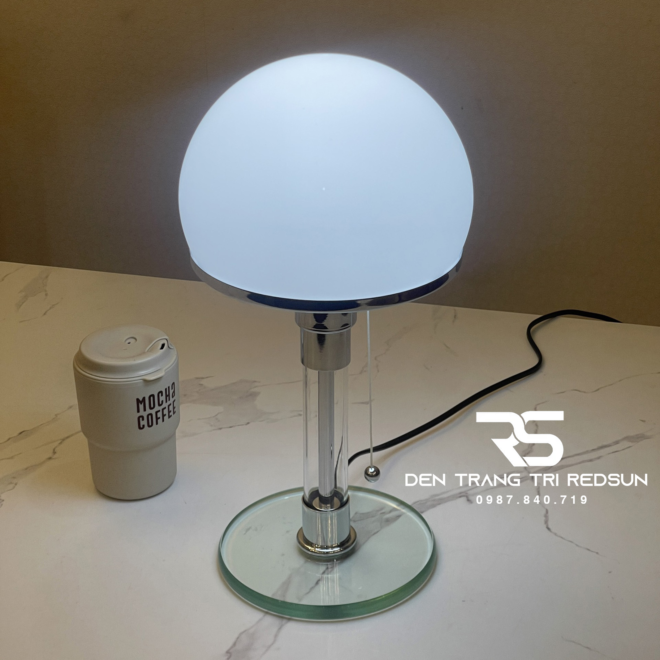 Đèn Bàn Hiện Đại Bắc Âu DB2095
