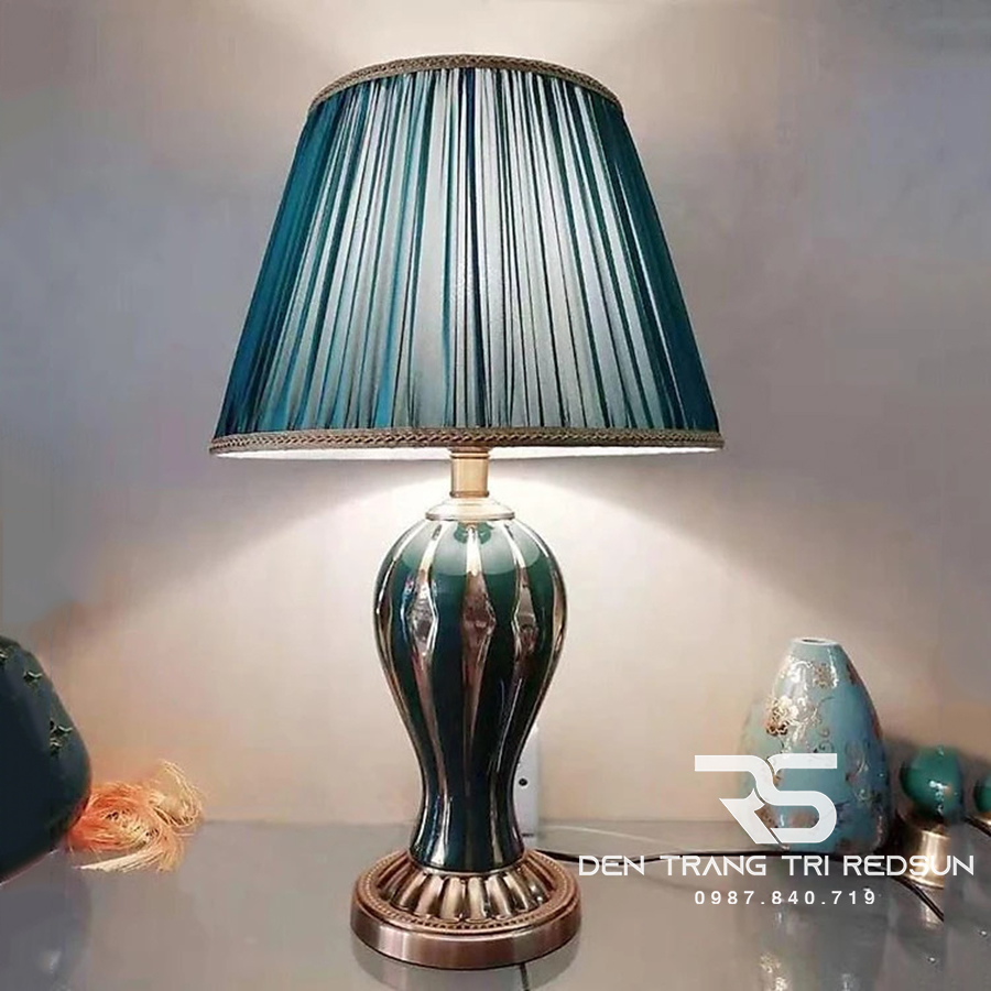 Đèn Bàn Hiện Đại DB-C1939