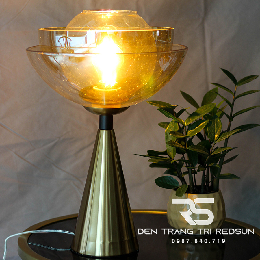 Đèn Bàn Hiện Đại DB2029