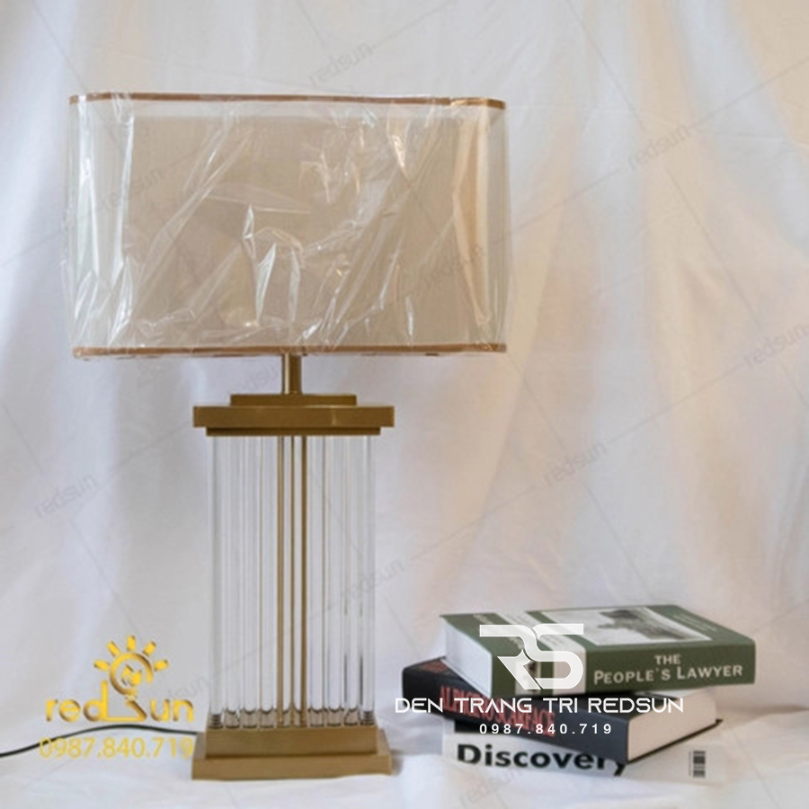 den-ban-hien-dai-db-c716-1