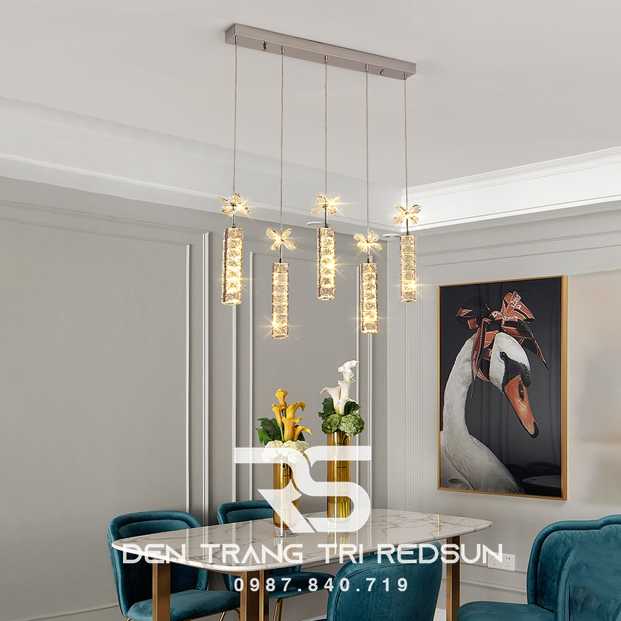 Đèn Thả Trần Hiện Đại Lắp Thông Tầng Cầu Thang, Phòng Khách, Bàn Ăn Chất Liệu Pha Lê HTK041