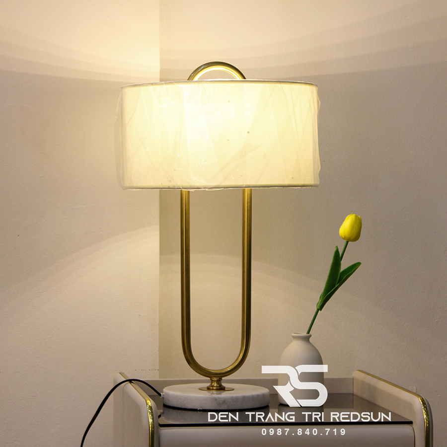 Đèn Bàn Hiện Đại Bắc Âu DB2017