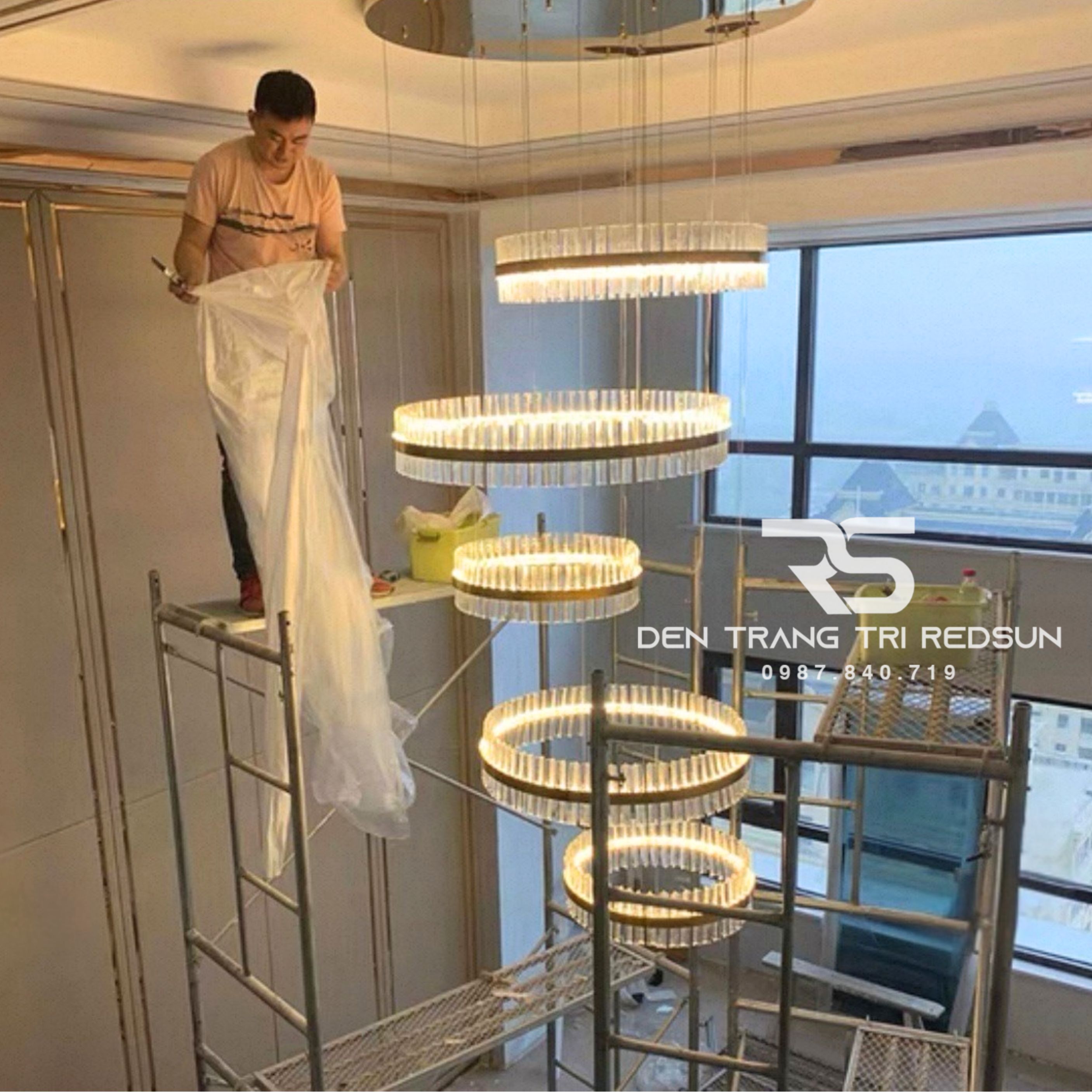 Đèn Thả Vòng Pha Lê Lắp Thông Tầng, Phòng Khách, Phòng Ăn Hiện Đại TPL012