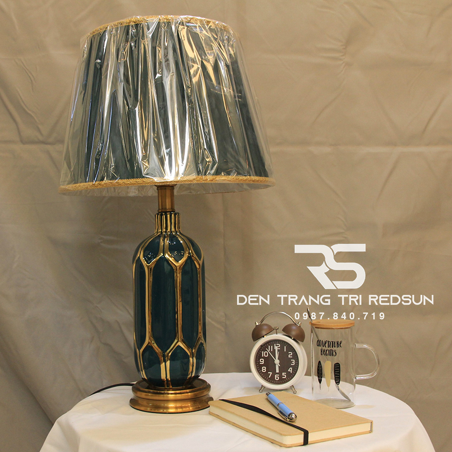 Đèn Bàn Hiện Đại DB-C1976