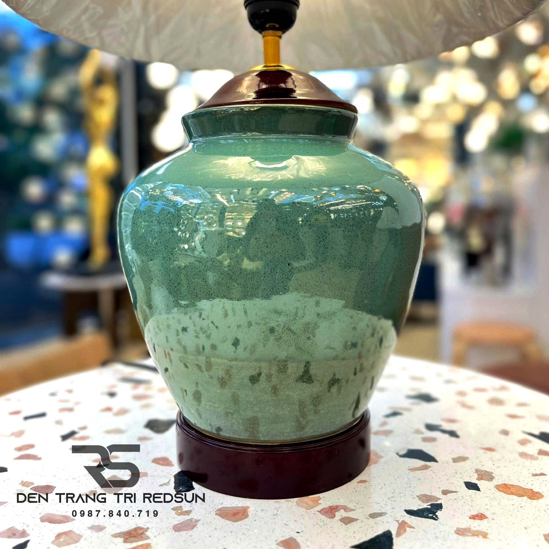 Đèn Bàn Phong Cách Indochine Thân Gốm Bát Tràng DB029