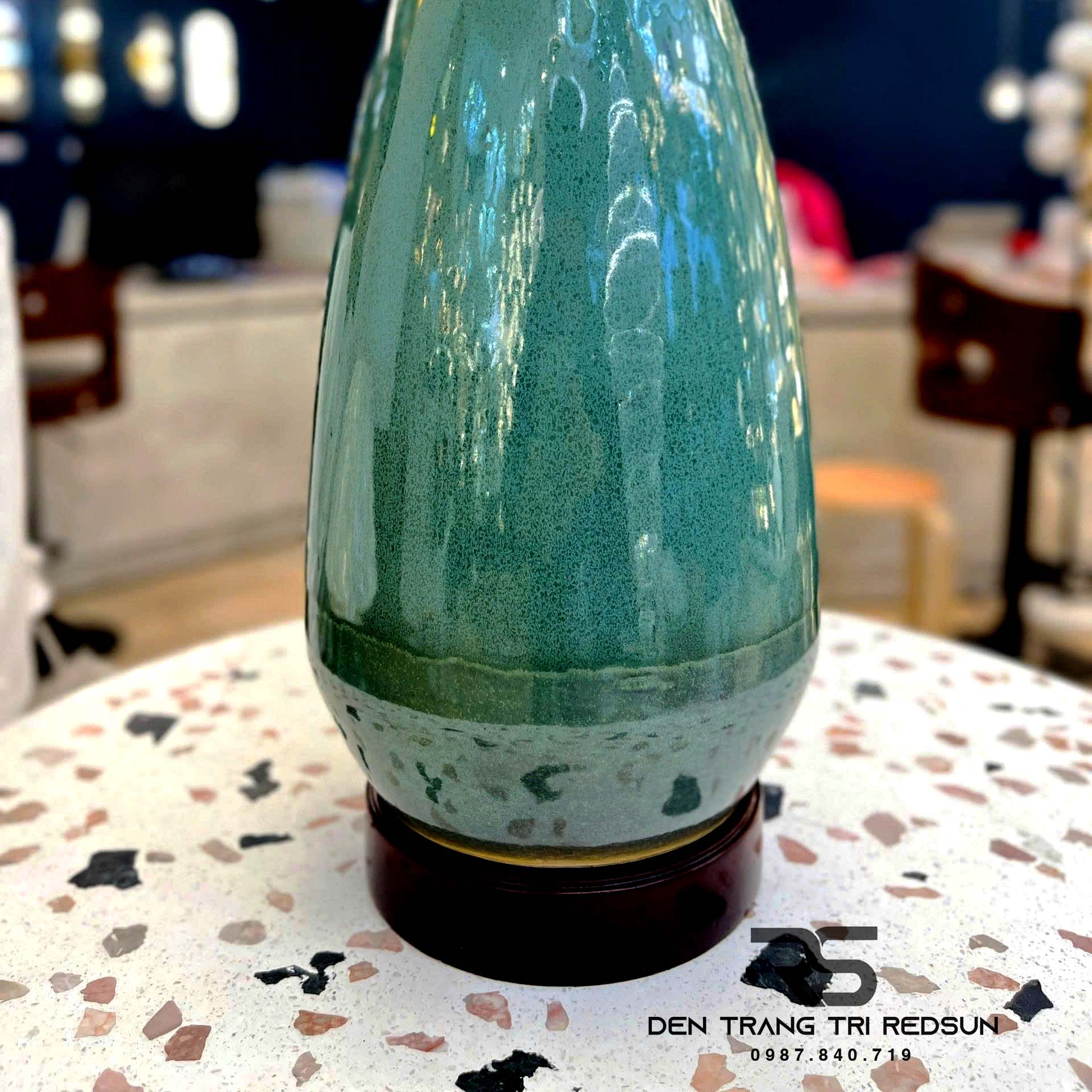 Đèn Bàn Phong Cách Indochine Thân Gốm Bát Tràng DB005