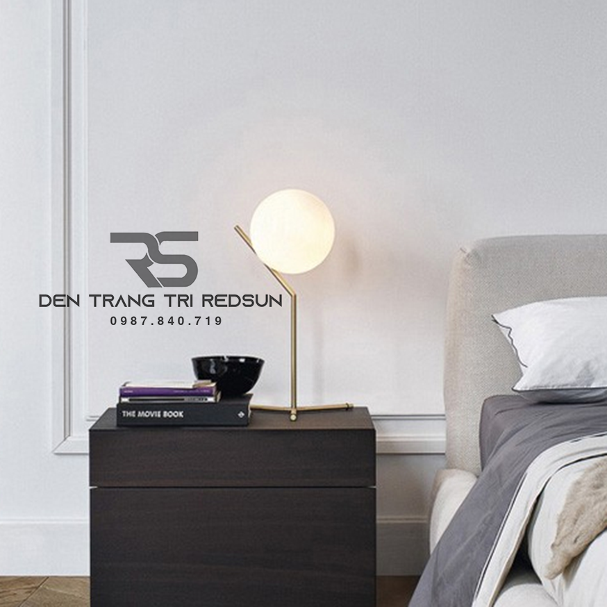 Đèn Bàn Hiện Đại Bắc Âu B100