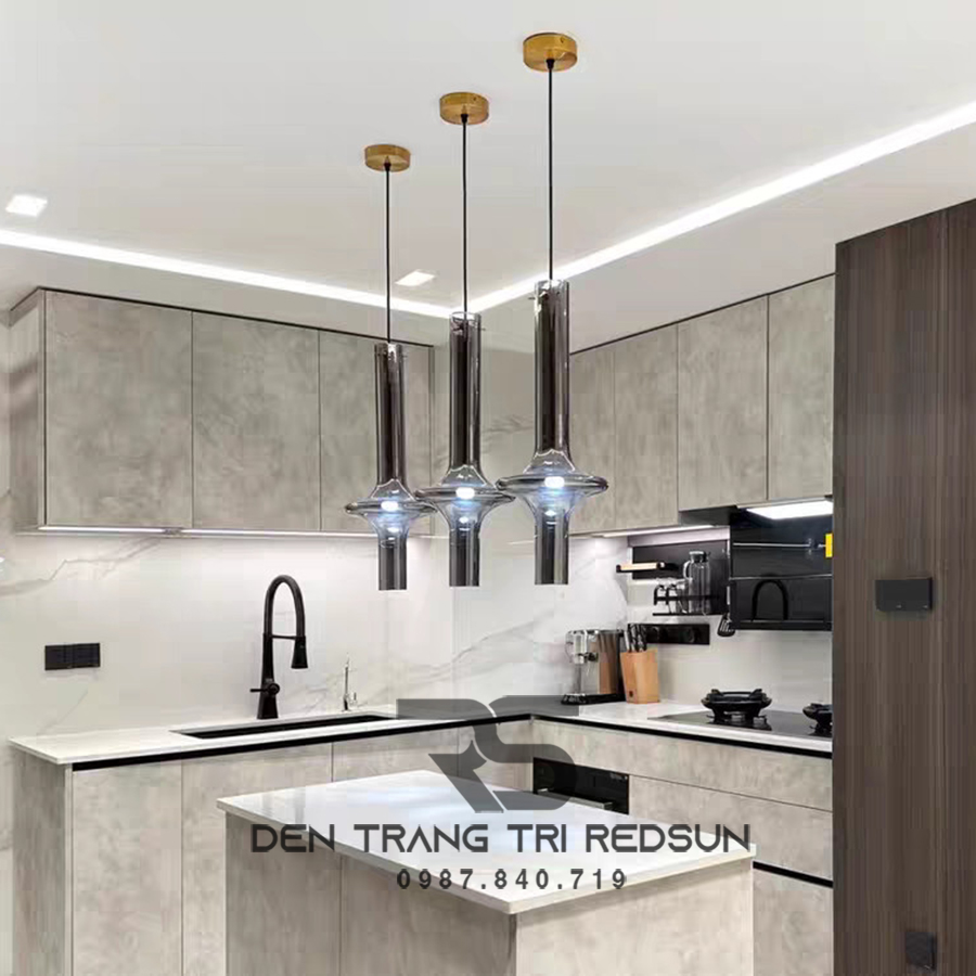 Đèn Thả Trần Hiện Đại Phong Cách Bắc Âu Hình Phi Tiêu Chất Liệu Thuỷ Tinh CDT-T054