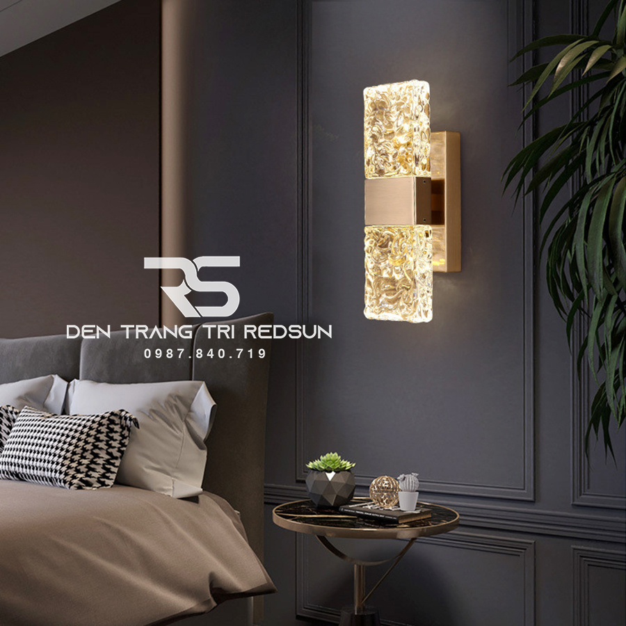 Đèn Tường Trang Trí Phòng Khách, Phòng Ngủ, Cầu Thang Phong Cách Bắc Âu Chất Liệu Pha Lê DT-1024