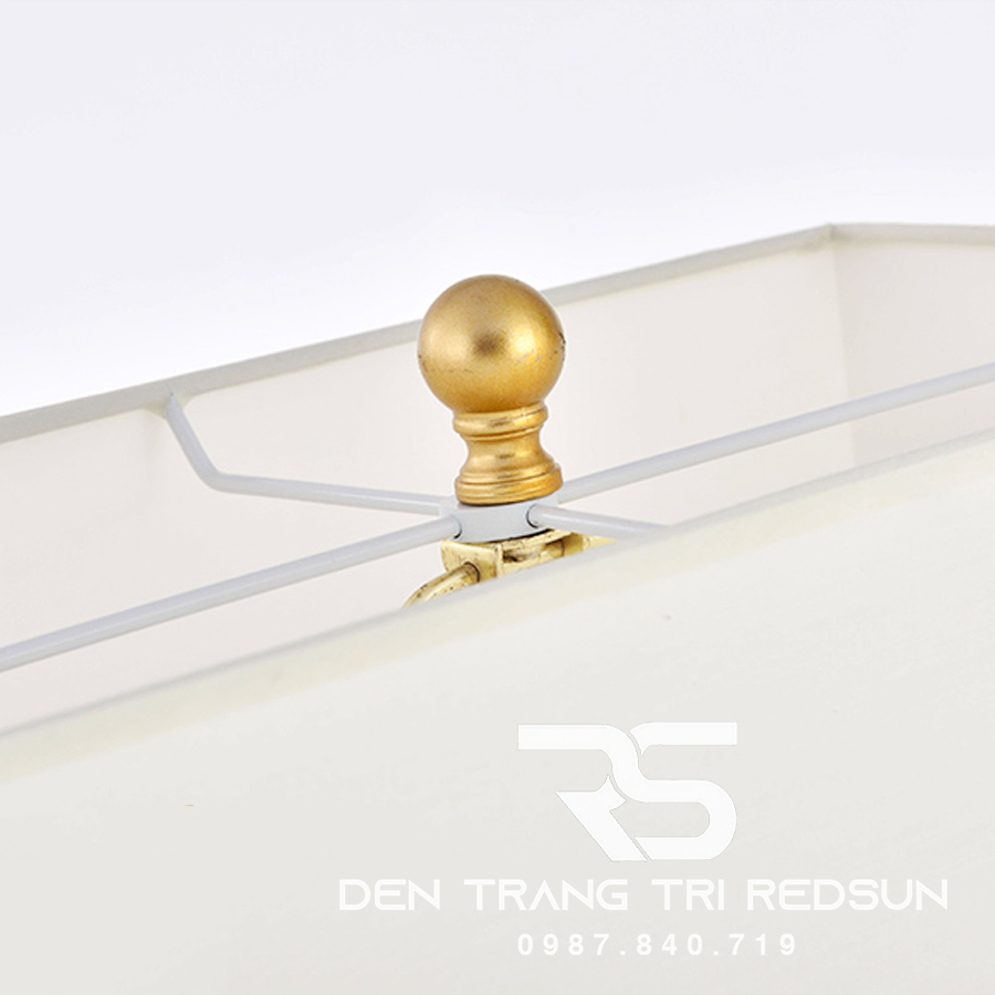 Đèn Bàn Hiện Đại Bắc Âu DB2054