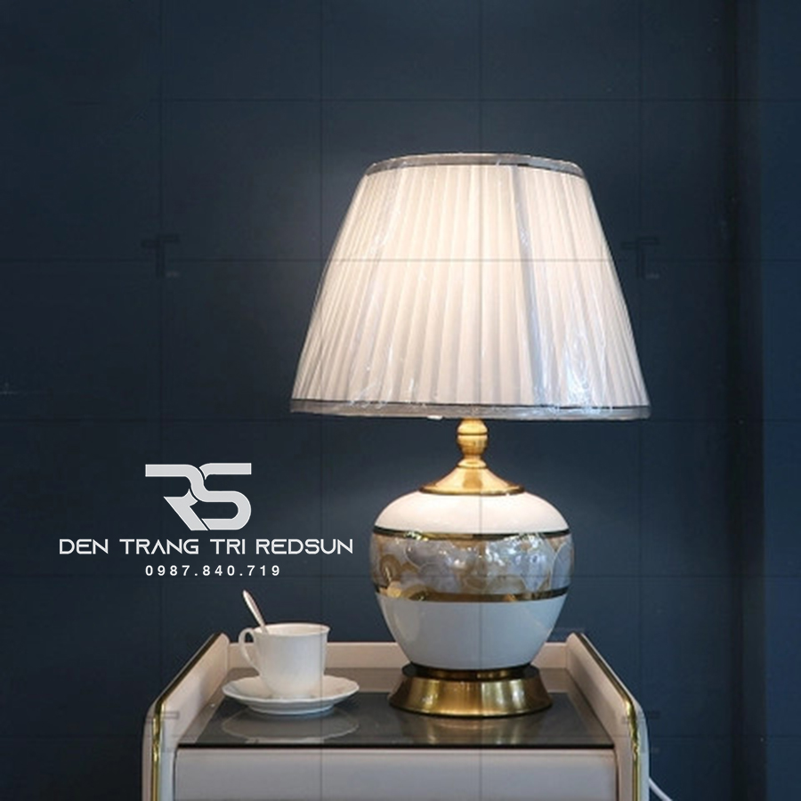 Đèn Bàn Hiện Đại DB-C8751