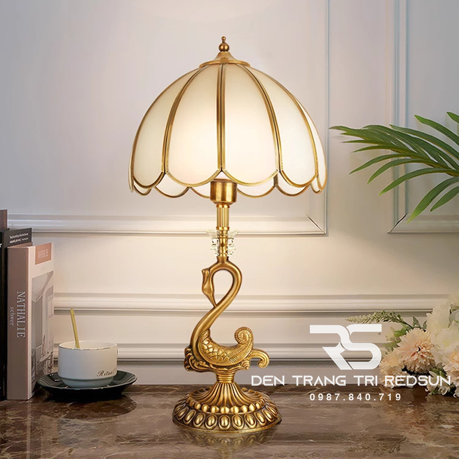 Đèn Bàn Hiện Đại DB-C504
