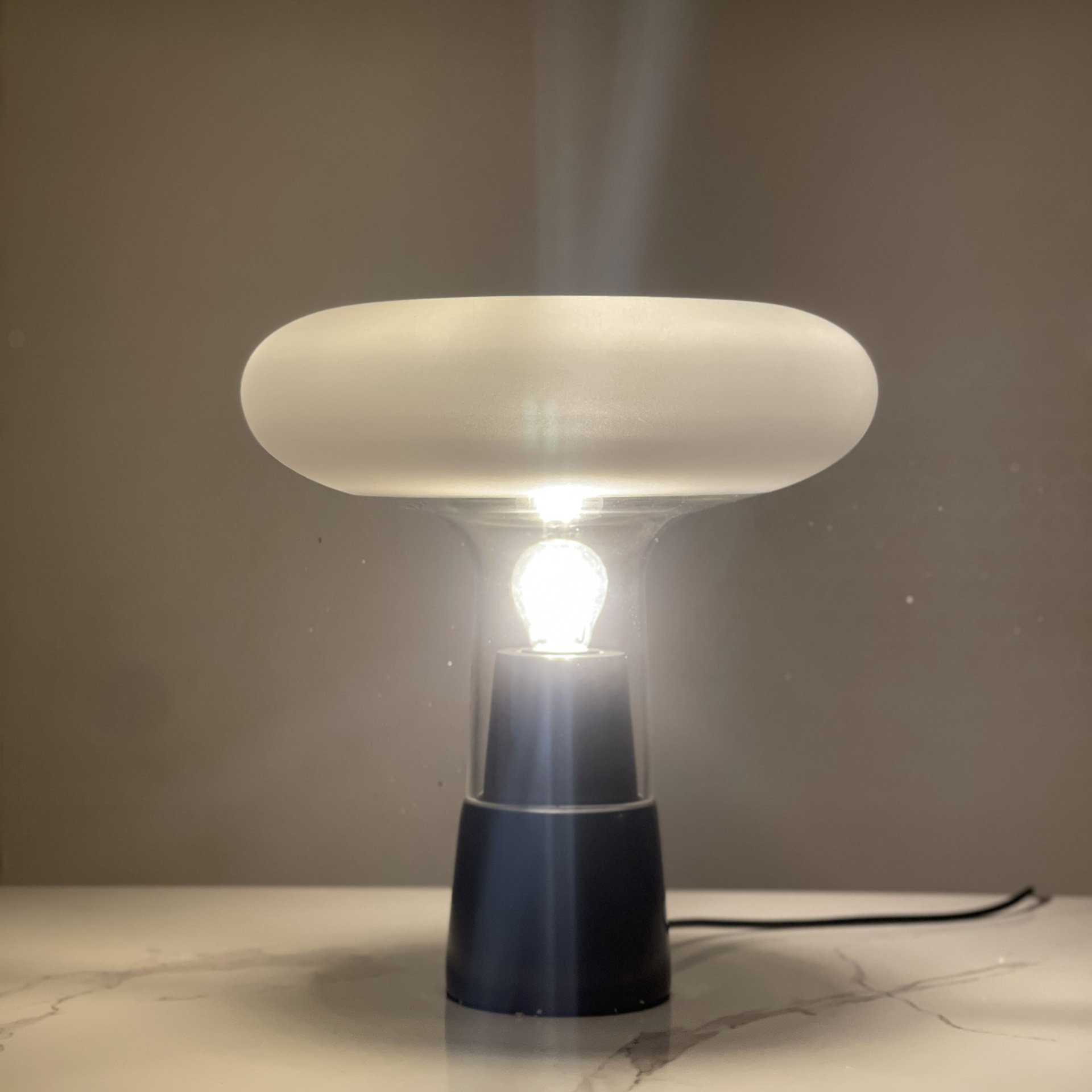 Đèn Bàn Hiện Đại Bắc Âu DB2092