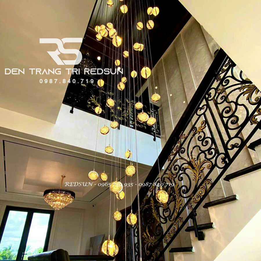 Đèn Thả Trần Hiện Đại Lắp Thông Tầng Cầu Thang, Phòng Khách, Bàn Ăn Chất Liệu Pha Lê HTK029