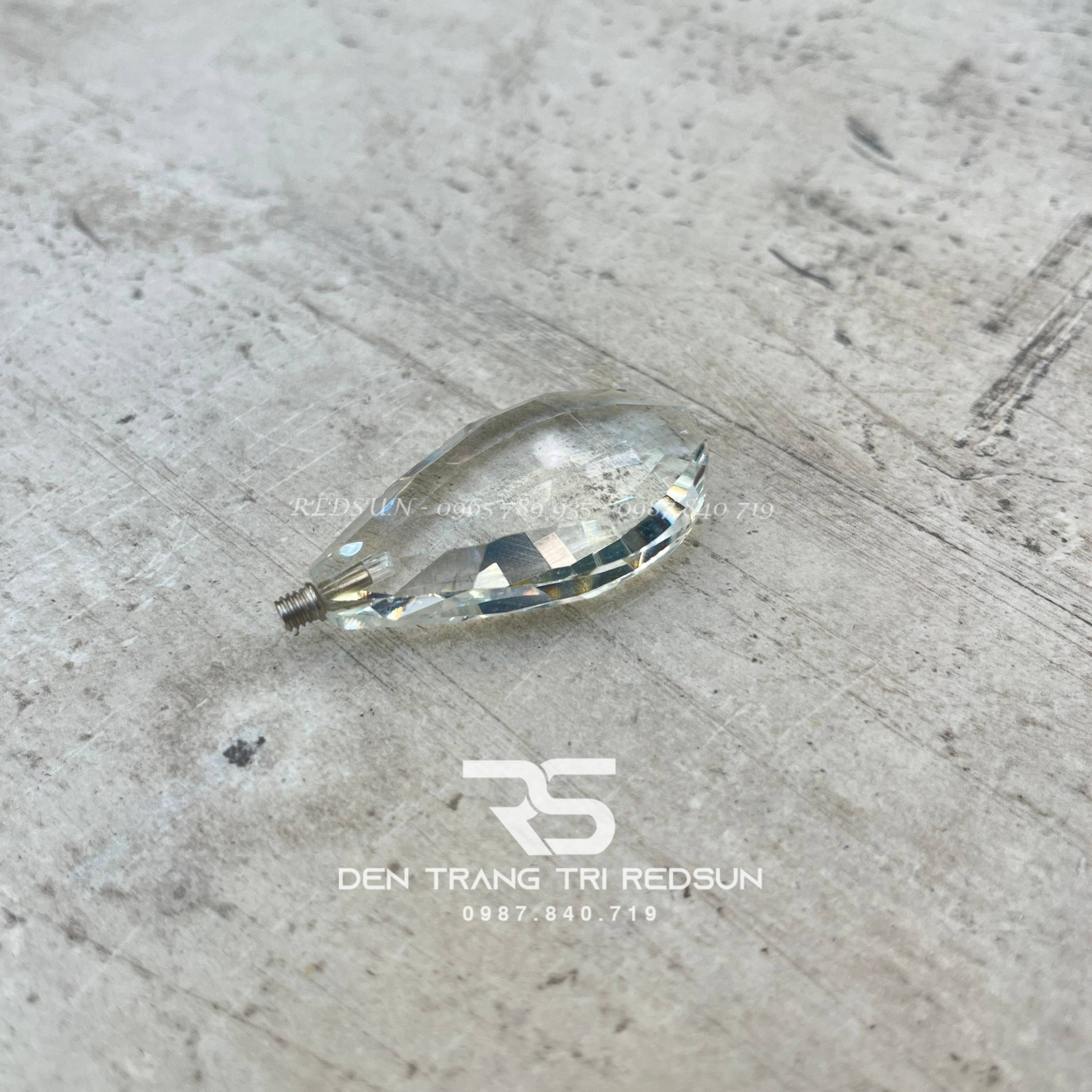 Đèn Mâm Pha Lê Ốp Trần Phòng Khách Hiện Đại MV9203