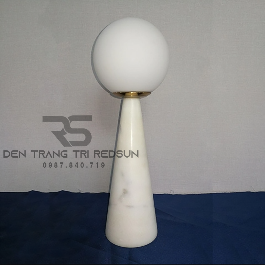 Đèn Bàn Hiện Đại Bắc Âu DB2015