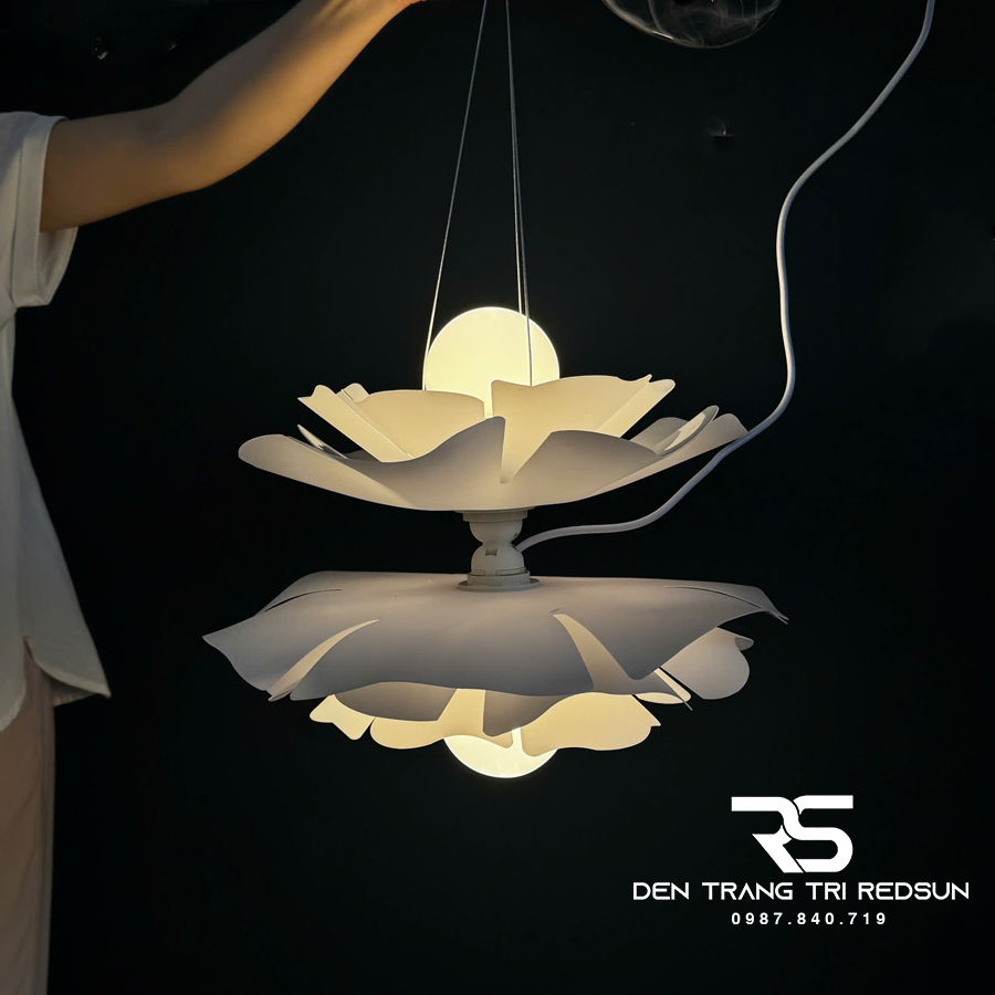 Đèn Thả Trần Dáng Hoa Hiện Đại Chất Liệu Acrylic Phong Cách Bắc Âu CDT-T042