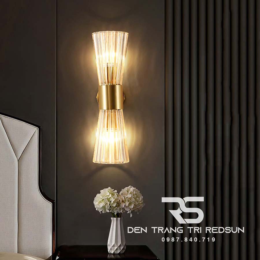 Đèn Tường Trang Trí Phòng Khách, Phòng Ngủ, Cầu Thang Phong Cách Bắc Âu Chất Liệu Pha Lê DTP-010