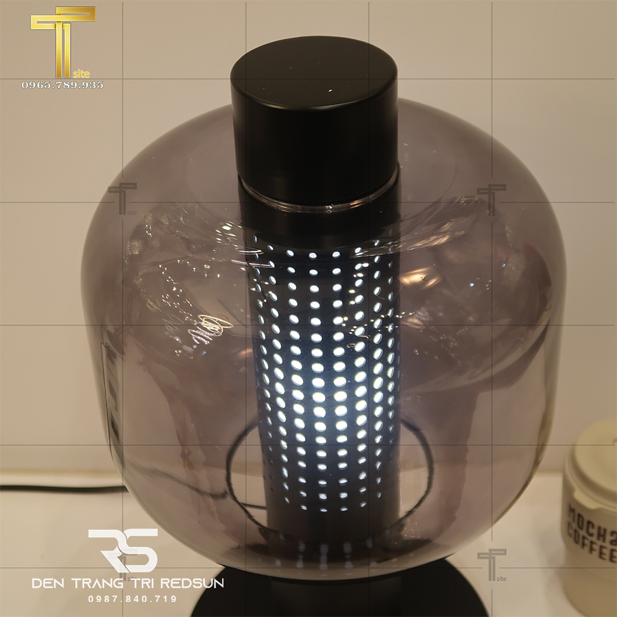 Đèn Bàn Hiện Đại Bắc Âu DB2079