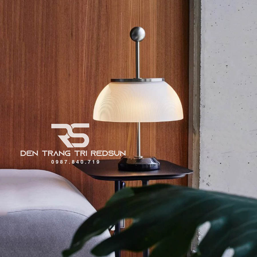 Đèn Bàn Hiện Đại Bắc Âu DB2076