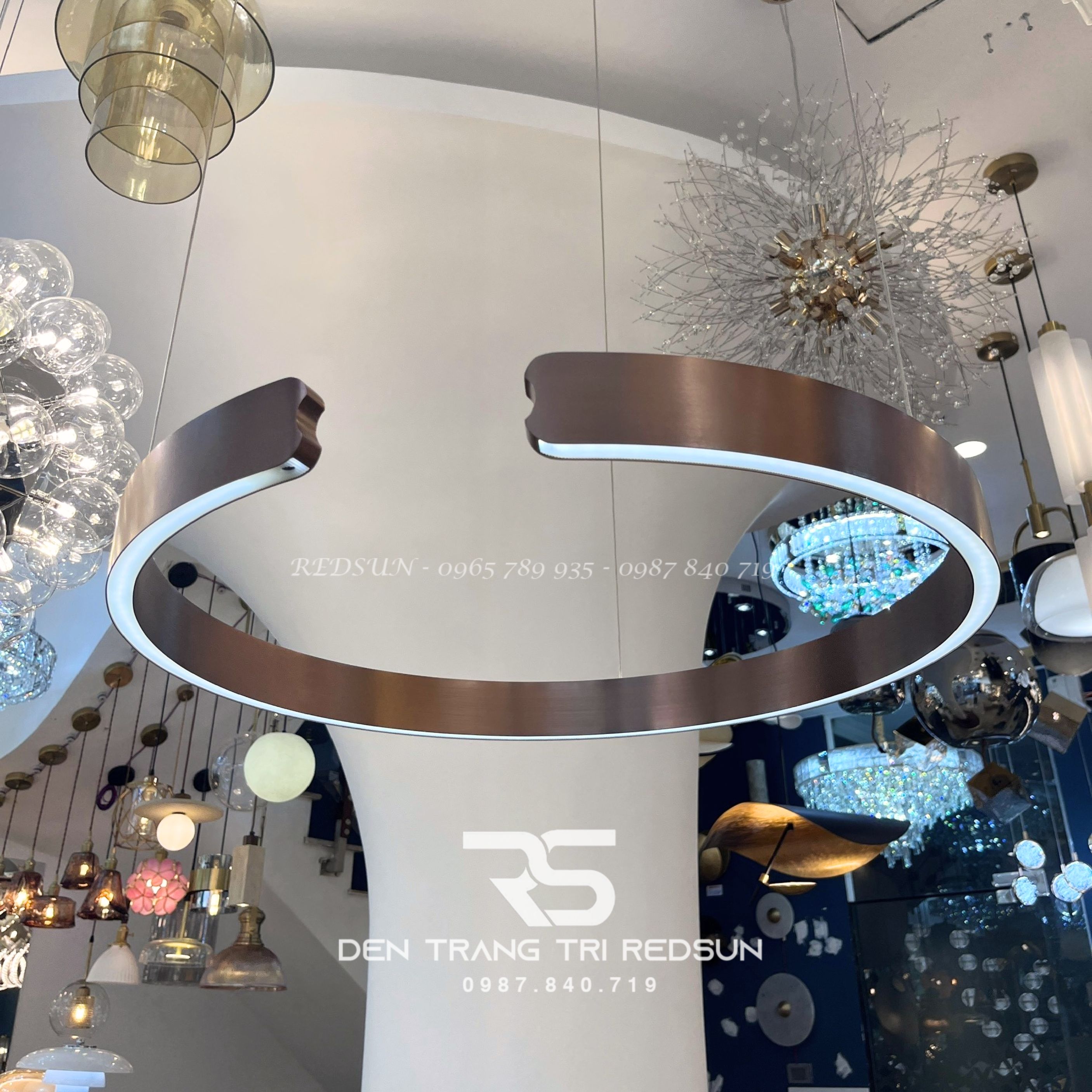 Đèn Thả Bàn Ăn, Bàn Đảo Hiện Đại Led Ring Vòng Khuyết Cảm Ứng Chuyển Động CDT-BTHD7070T