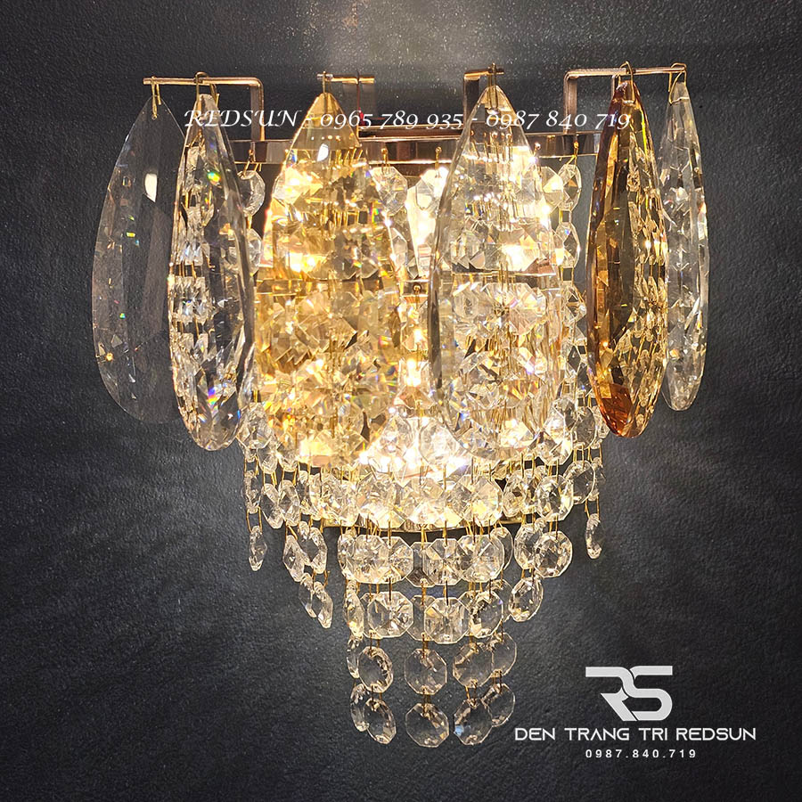 Đèn Tường Trang Trí Phòng Khách, Phòng Ngủ, Cầu Thang Chất Liệu Pha Lê DT-PL017