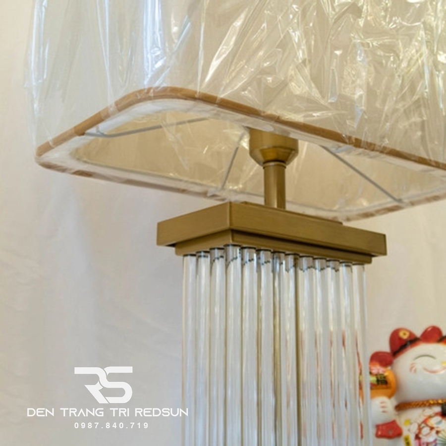 Đèn Bàn Hiện Đại DB-C716