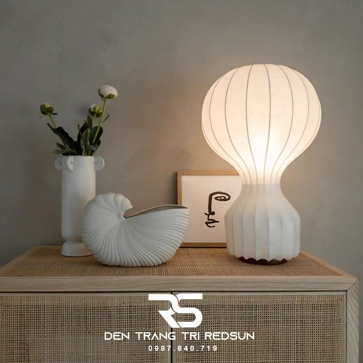 Đèn Bàn Hiện Đại DB2099