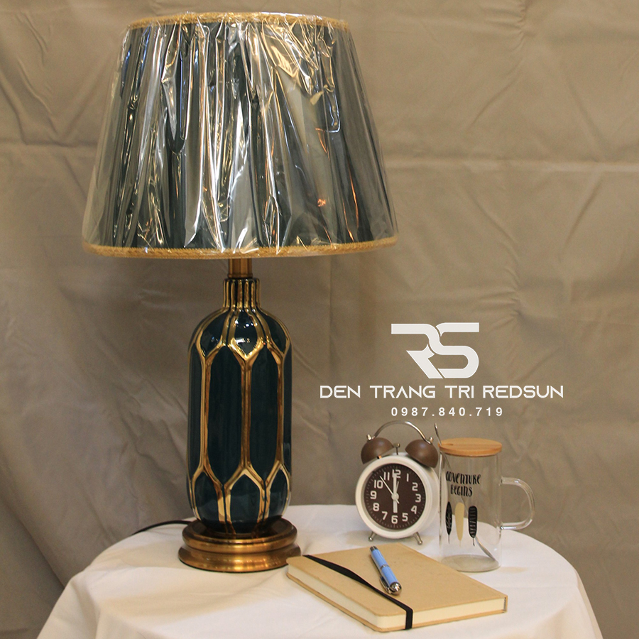 Đèn Bàn Hiện Đại DB-C1976