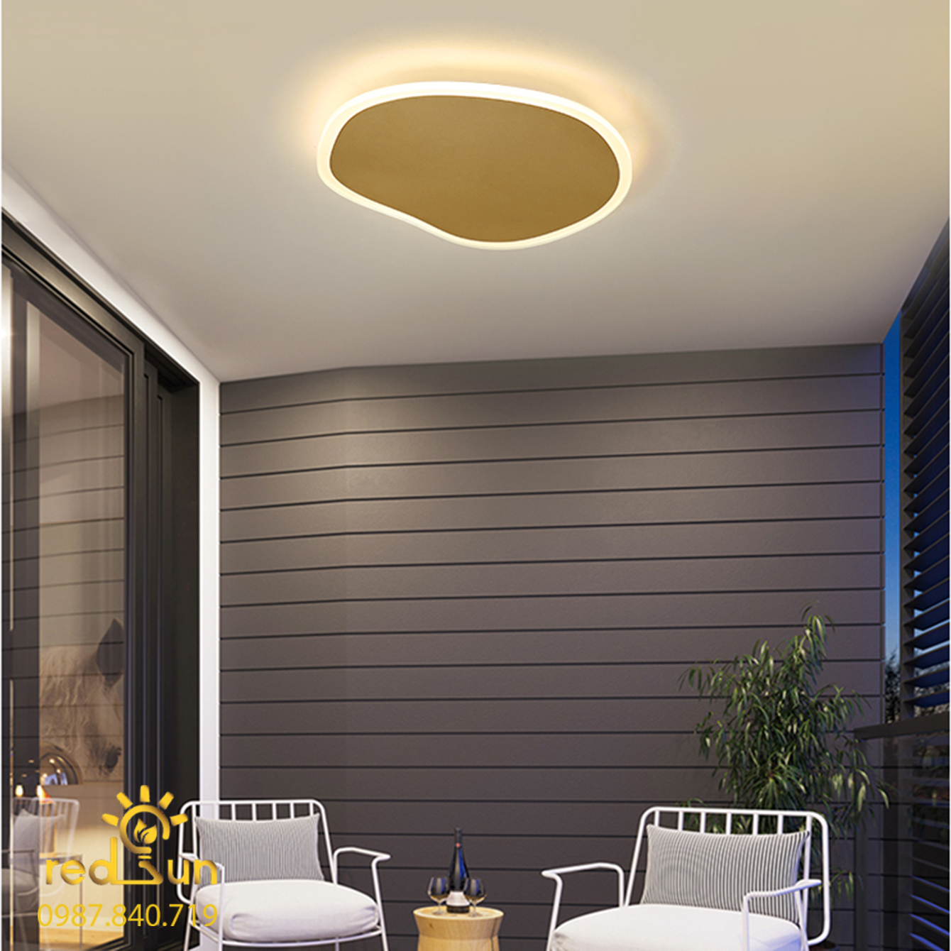 Mâm ốp tường MOT-T002