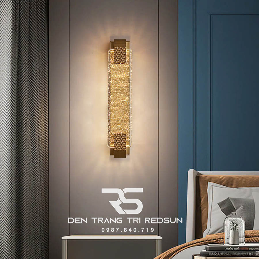 Đèn Tường Trang Trí Phòng Khách, Phòng Ngủ, Cầu Thang Phong Cách Bắc Âu Chất Liệu Pha Lê DTP-001
