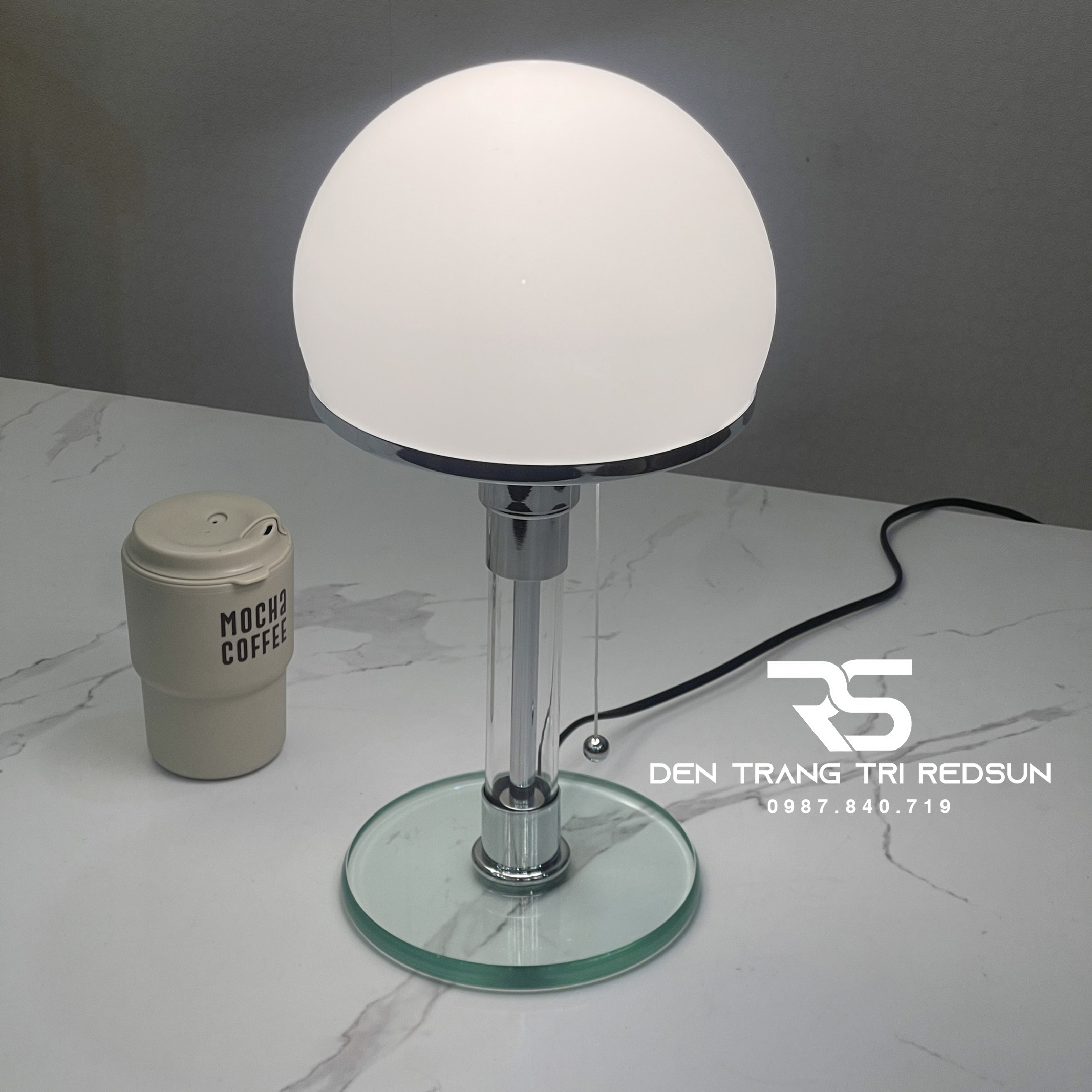 Đèn Bàn Hiện Đại Bắc Âu DB2095