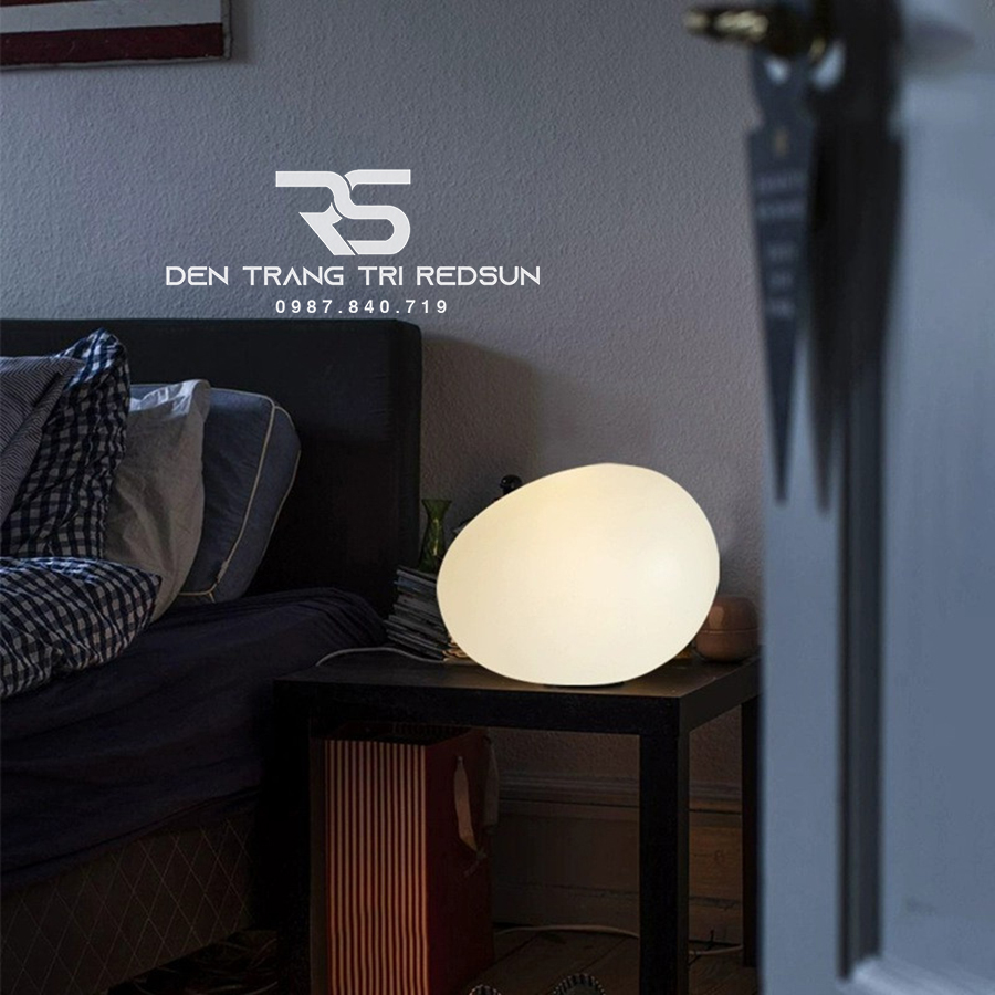 Đèn Bàn Hiện Đại Bắc Âu DB2083