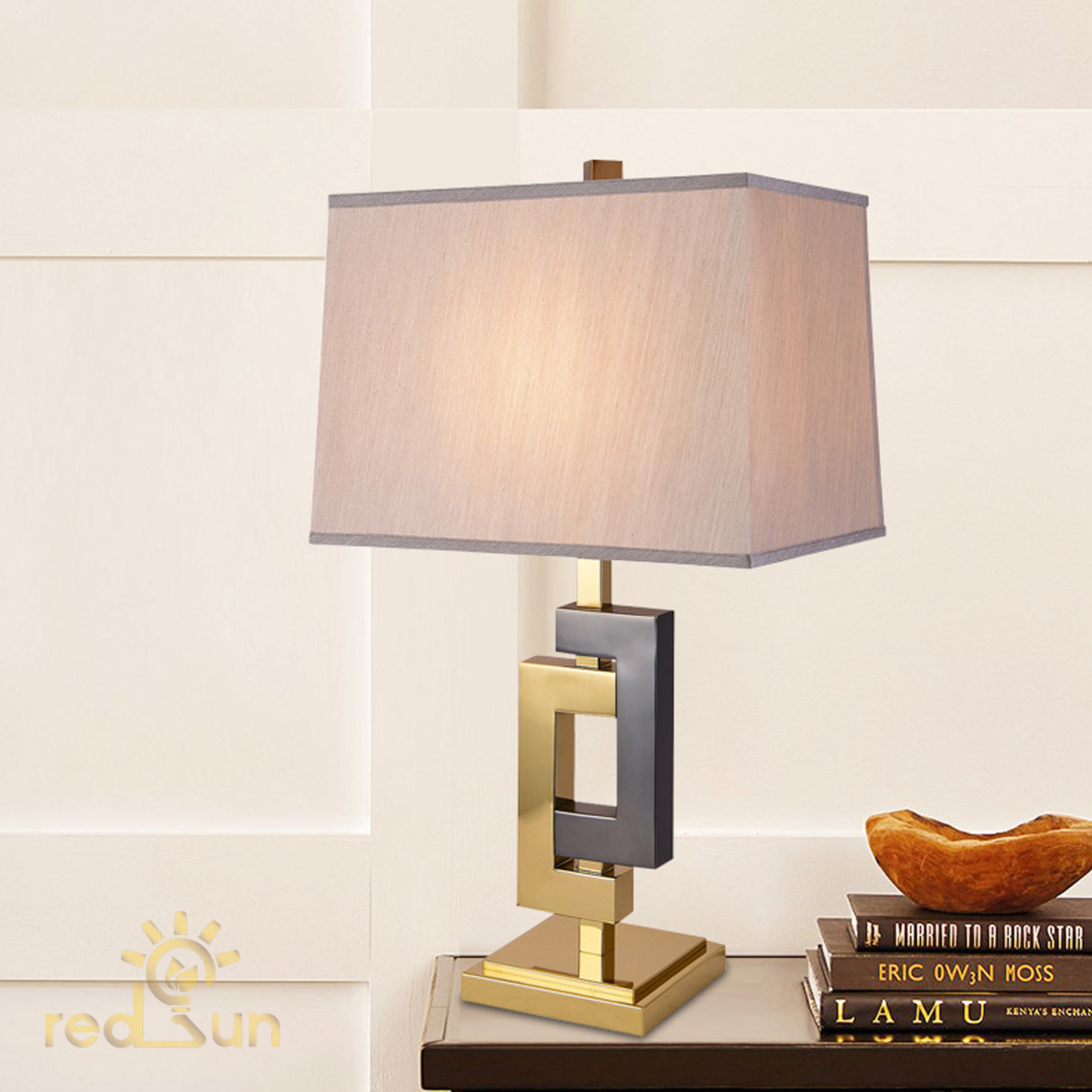 Đèn Bàn Hiện Đại DB2027