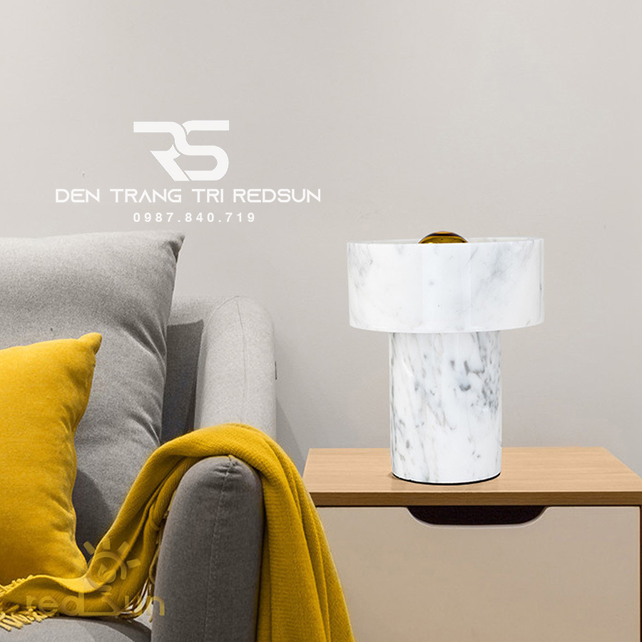 Đèn Bàn Hiện Đại DB2004