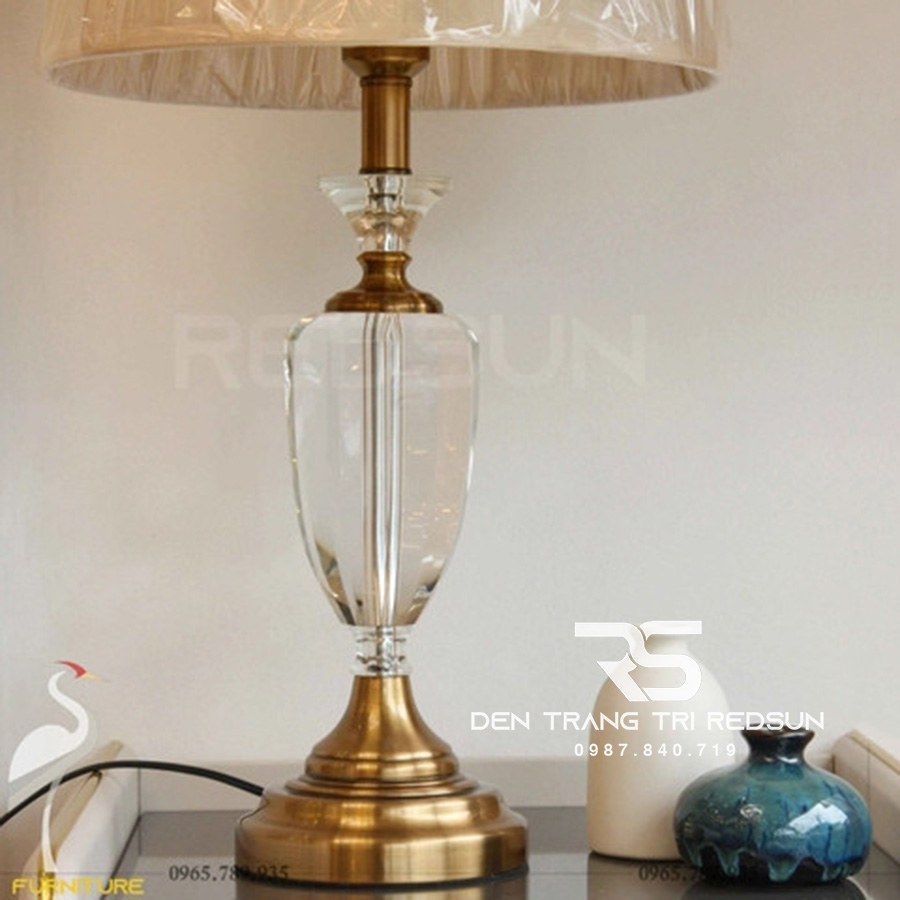 Đèn Bàn Hiện Đại DB-C9982
